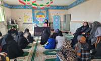 آموزش راههای پیشگیری از  « اچ آی وی » در آموزشگاه کازرونی یوسف آباد 