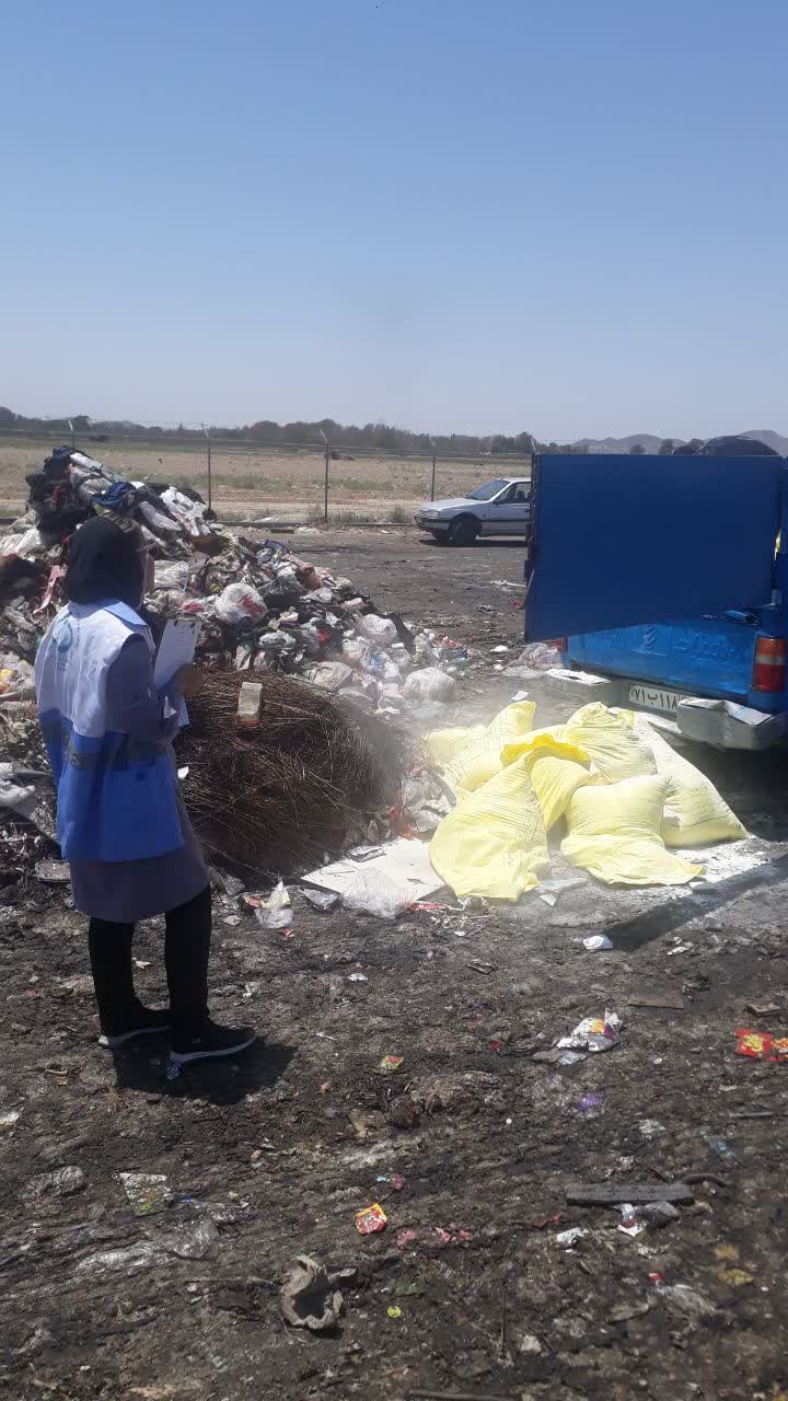 نظارت‌های بهداشتی بازرسان بهداشت محیط ملارد بر مراکز تهیه و توزیع مواد غذایی و اماکن عمومی