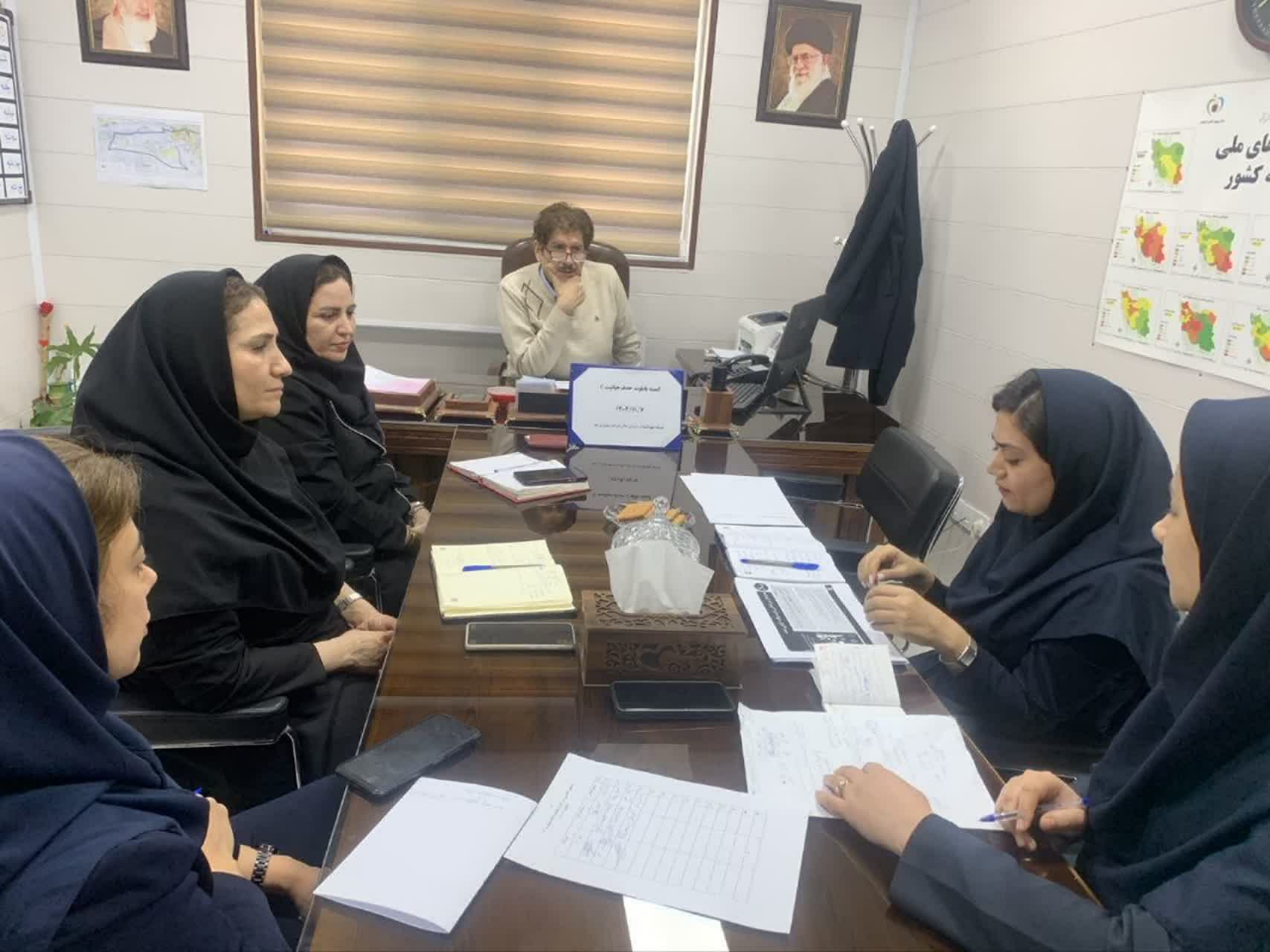 بررسی چالش های موجود و اقدامات انجام شده در خصوص شناسایی و درمان رایگان بیماران کمپ اخوان