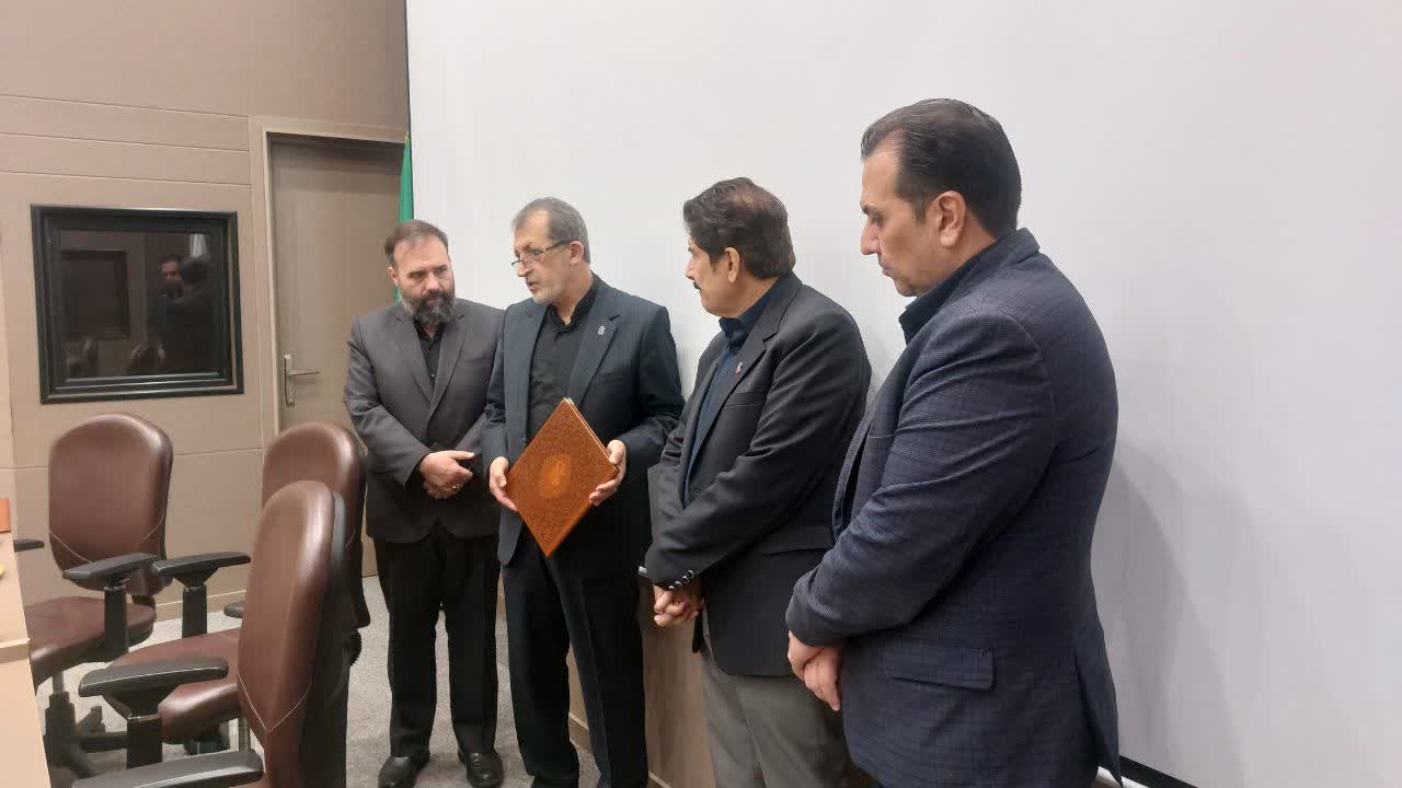 مراسم تودیع و معارفه سرپرستان شبکه بهداشت و درمان شهرستان ملارد