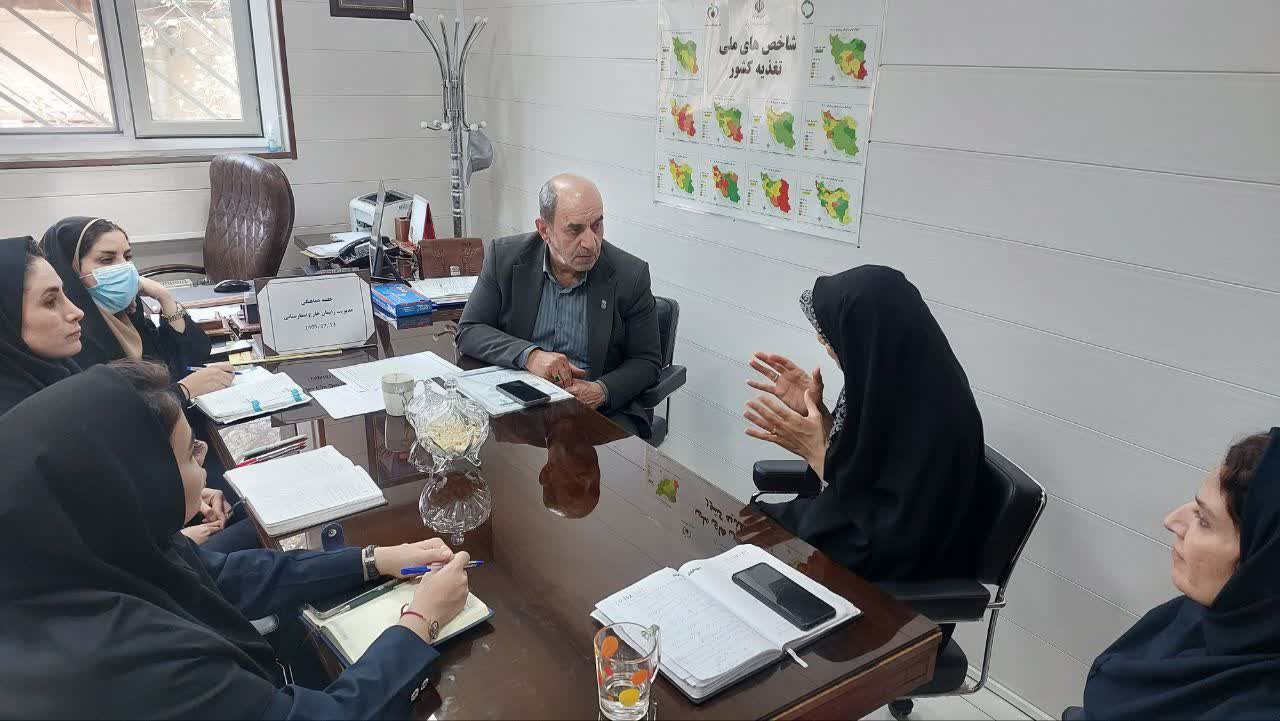 بررسی و تبادل نظر کارشناسان جهت کاهش موارد زایمان های خارج بیمارستانی