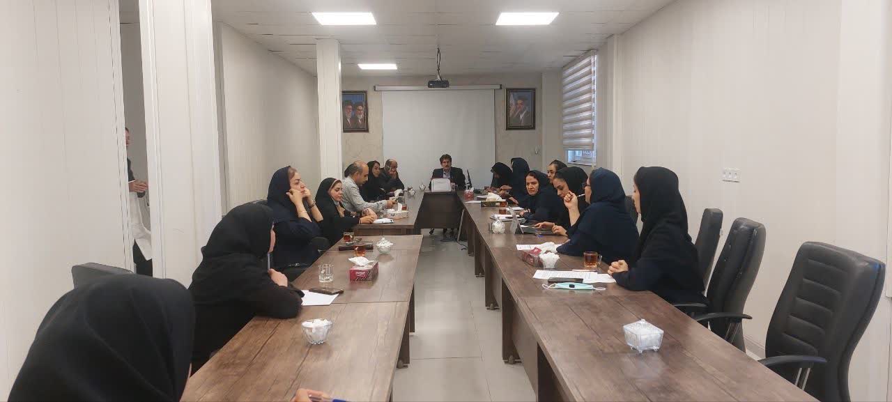  بررسی چالش‌ها و شاخص‌های سلامت زنان، پیرامون اجرای برنامه‌های آموزشی